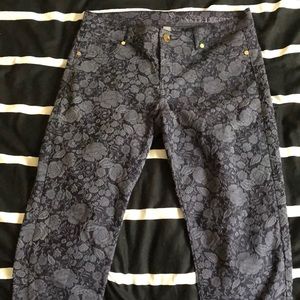 Floral textured Jeans